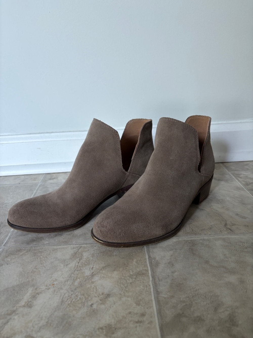 Lucky Brand Taupe Suede Cutout Ankle Booties